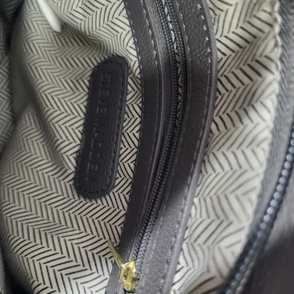 Steve Madden Cross Body Purse Handbag Mint Green Faux Leather Tassel - Picture 4 of 10